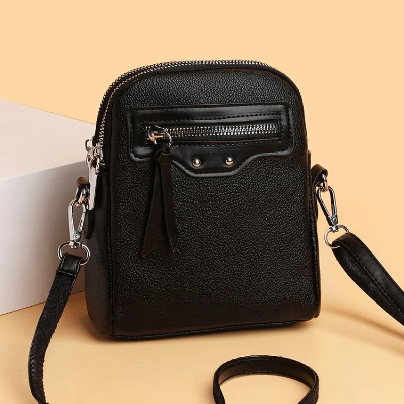 

Fashionable Women's Tote Bag Crafted From Leather Featuring High-End Quality And Classic Paris Elegant Look​