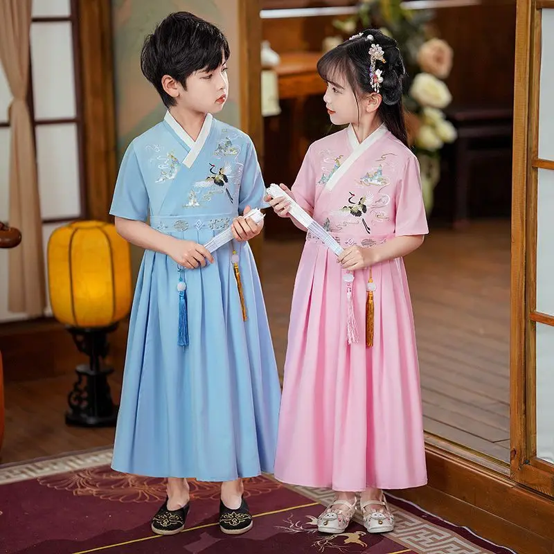 

Kids Hanfu Set - Short Sleeve Tang Costume for Boys/Girls, Chinese Traditional Performance Dress for Children