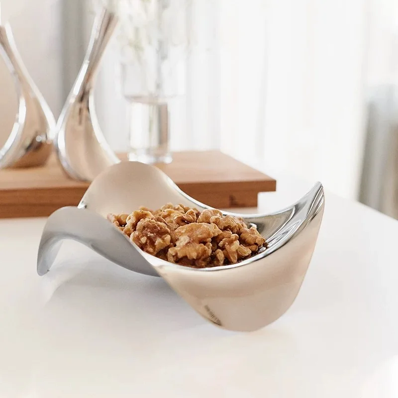 Stainless Steel Wave Shape Fruit Bowl 304 Mirror Finish Decorative Centerpiece for Living Room Coffee Table Hotel Display