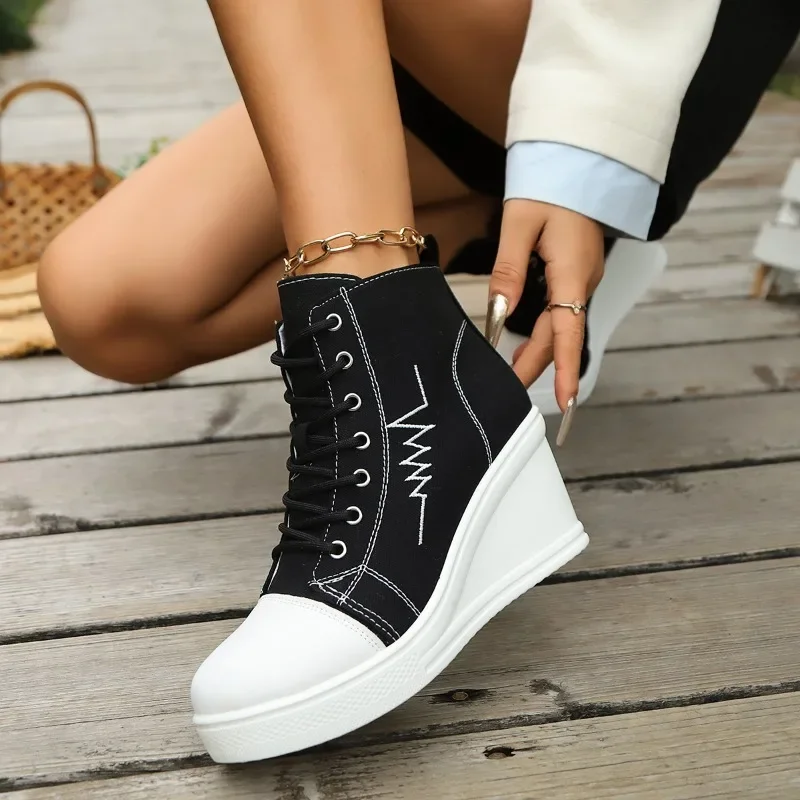 2025 جديد إمرأة الدانتيل متابعة منصة في الهواء الطلق إسفين كعب غير مرئي حذاء قماش إسفين زيادة أحذية رياضية عالية تنفس