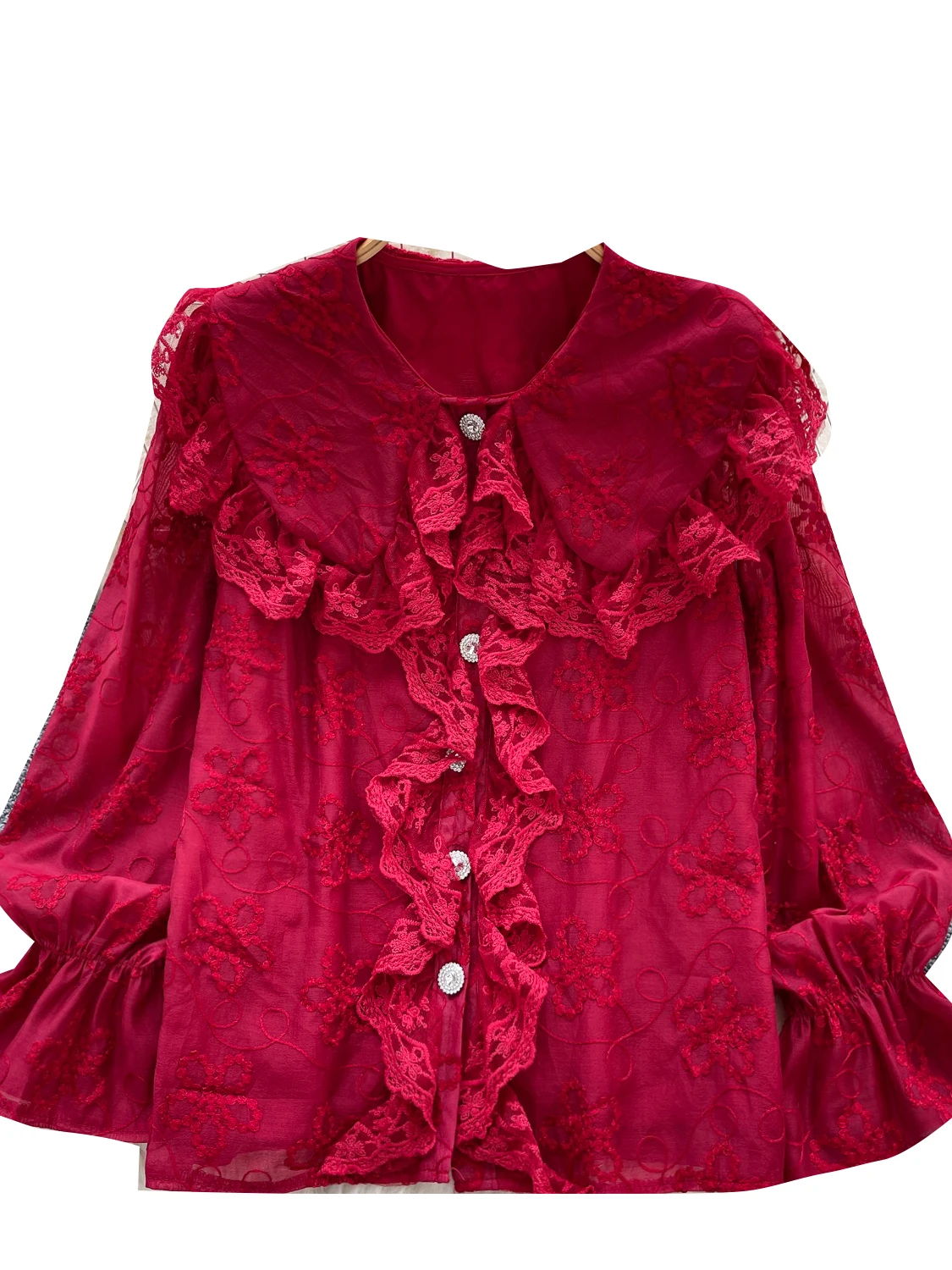 Długa bluzka z koronkowym kołnierzykiem, letni wzór, bogato haftowana, kołnierzyk typu doll collar, koreański styl, luźny krój, do pracy.