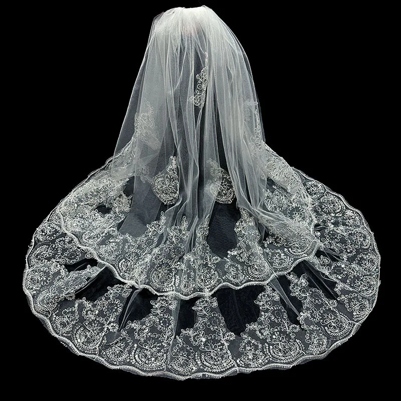 2T 85CM Wedding Veil Two Layer Lace Appliqued Sequins Decoration Bridal Veils With Comb Bespokeveil