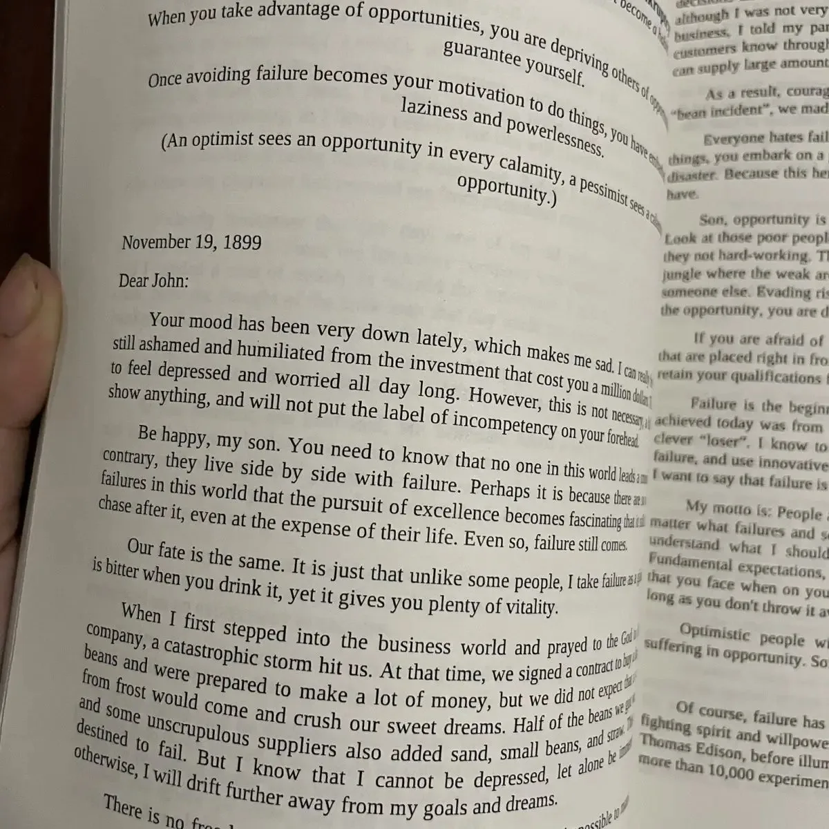 Paperback The 38 Letters From J D Rockefeller To His Son English Business Success Book