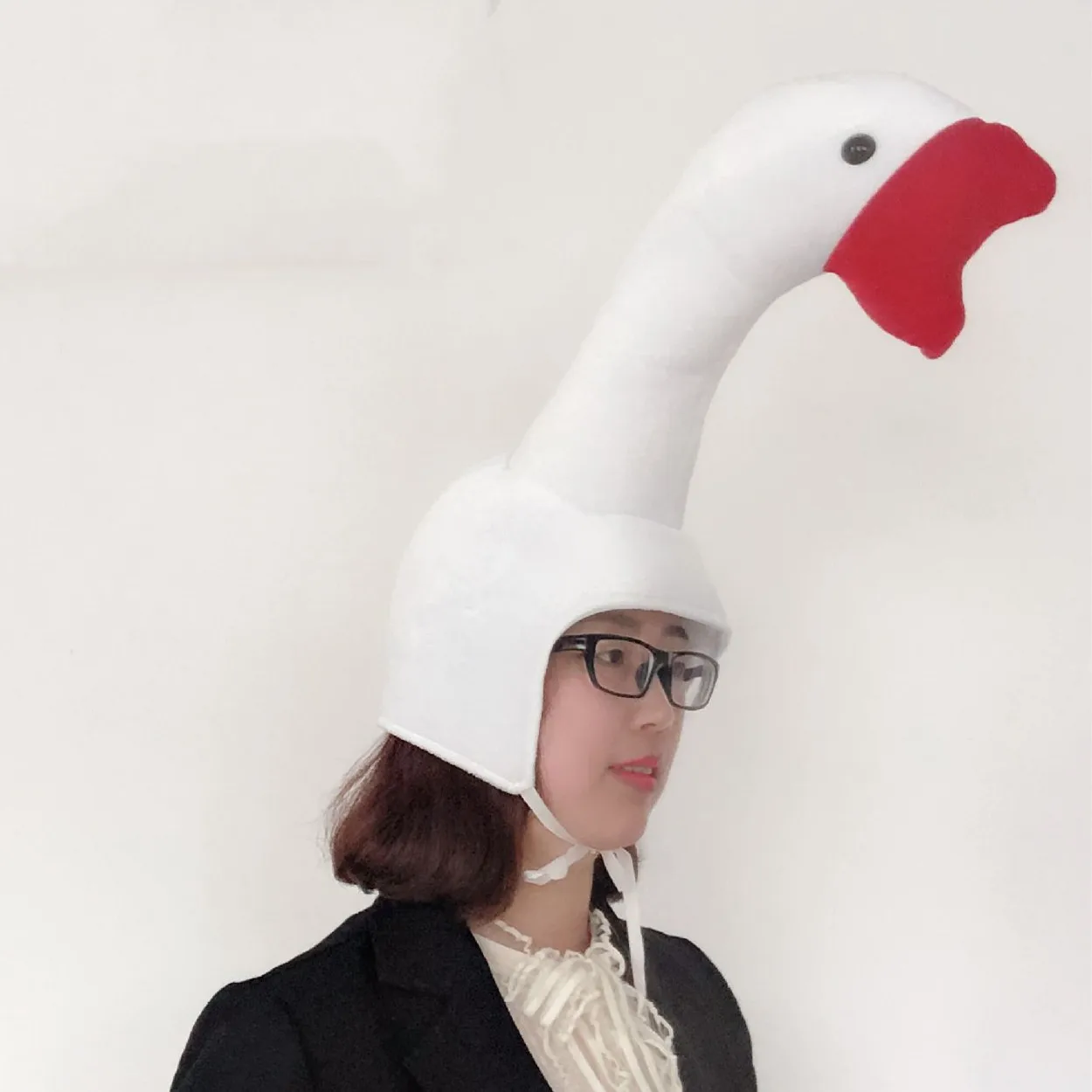 Cute Plush Great White Goose Hats For Women Men Novelty Creative Stereoscopic White Swan Funny Party Supplies Photo Props Caps