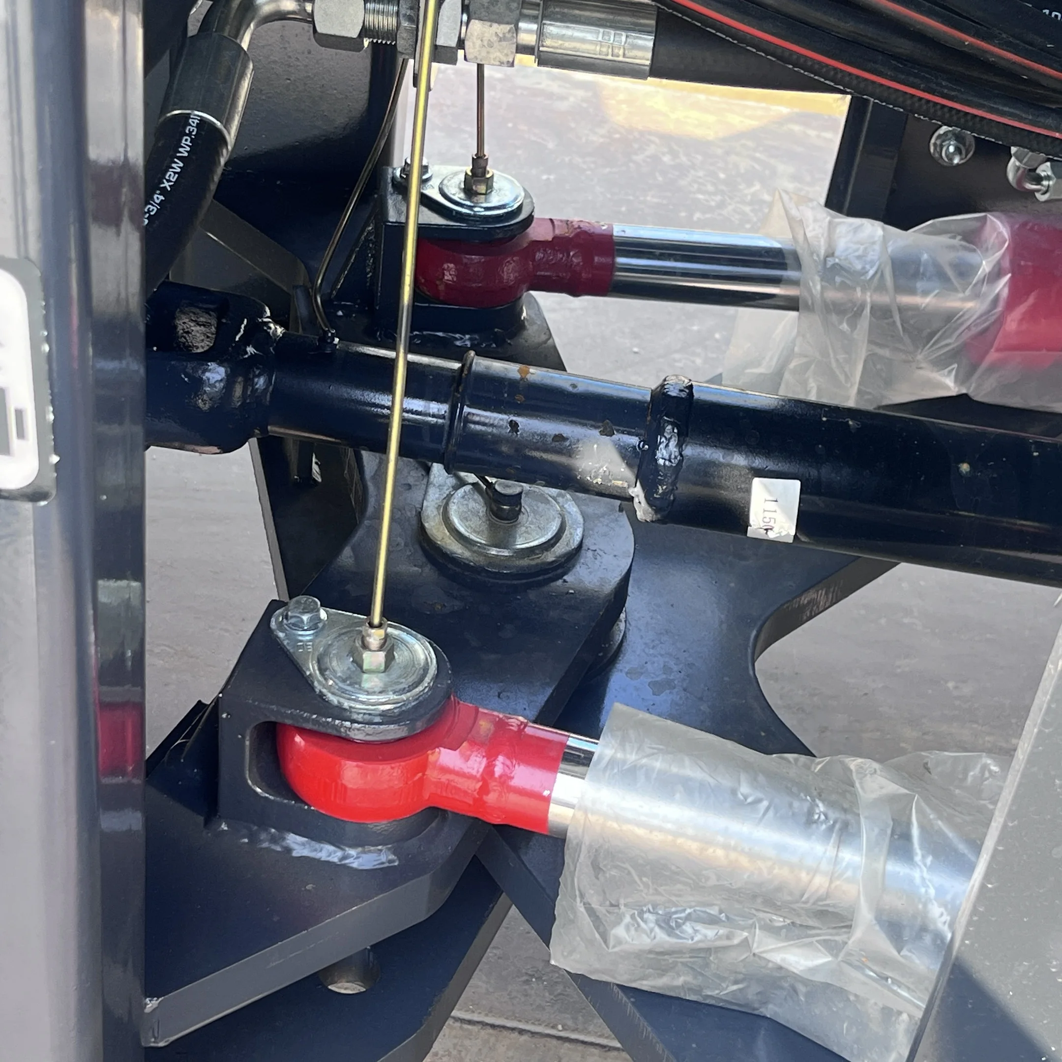 خلاط خرسانة صغير، شاحنة قلابة، خلاط خرسانة محمول من نوع العجلة، خلاط خرسانة ذاتي التحميل #3