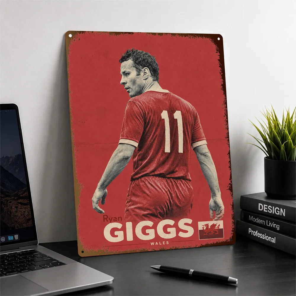 Ryan Giggs Football Aluminum Poster Personalized Metal Sign Club Hero Design Wall Art Made For Dedicated Fans In Matchday Room