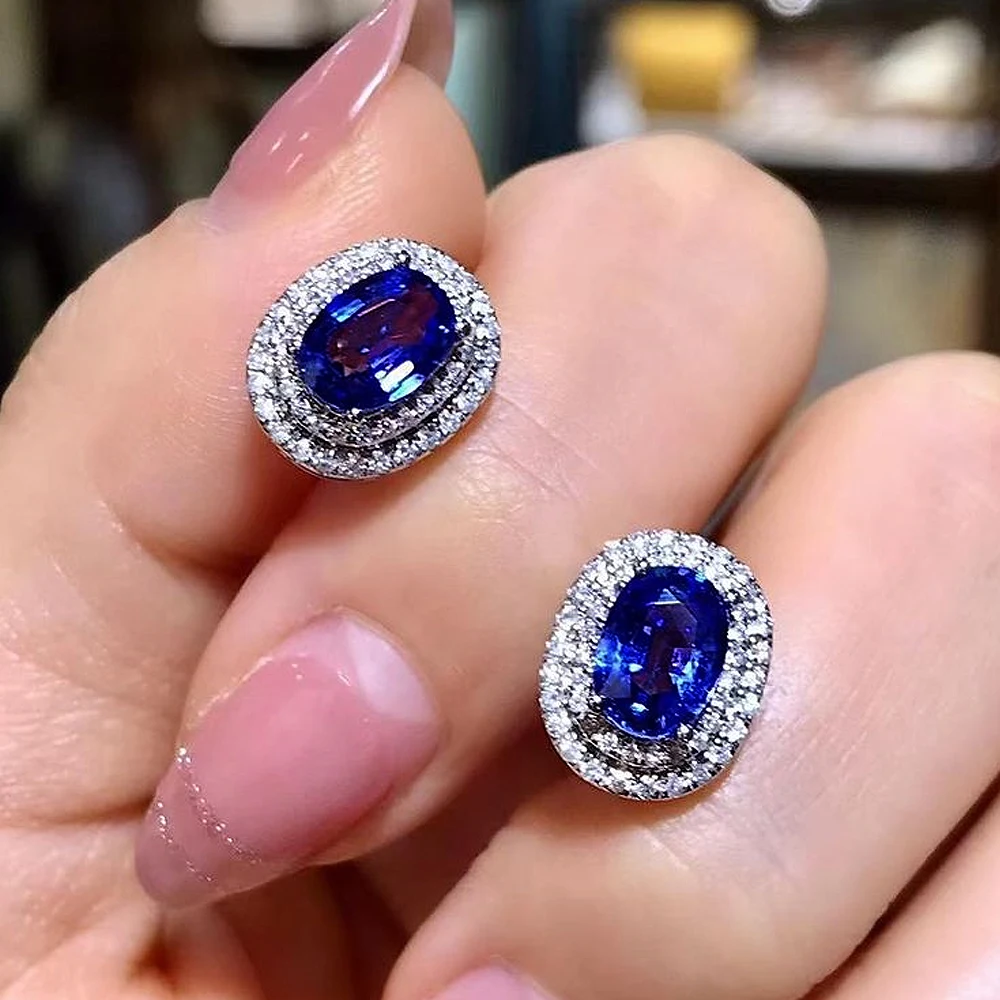 Huitan Funkelnde blaue/weiße CZ-Ohrstecker, einfache ovale Form, elegante Damen-Ohrpiercing-Accessoires, Hochzeit, Party-Schmuck