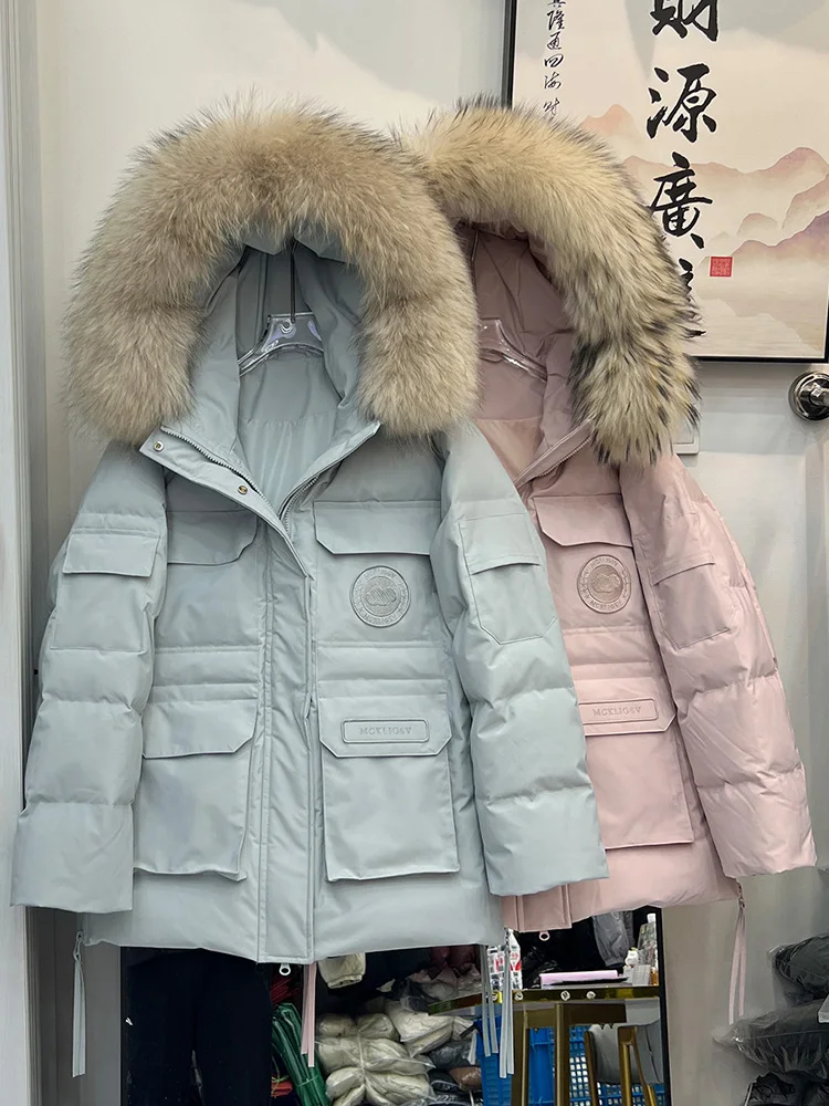 Nueva moda de invierno, chaquetas acolchadas, abrigos con Cuello de piel de mapache Natural, chaqueta de plumas de ganso con capucha para mujer, abrigos femeninos para exteriores