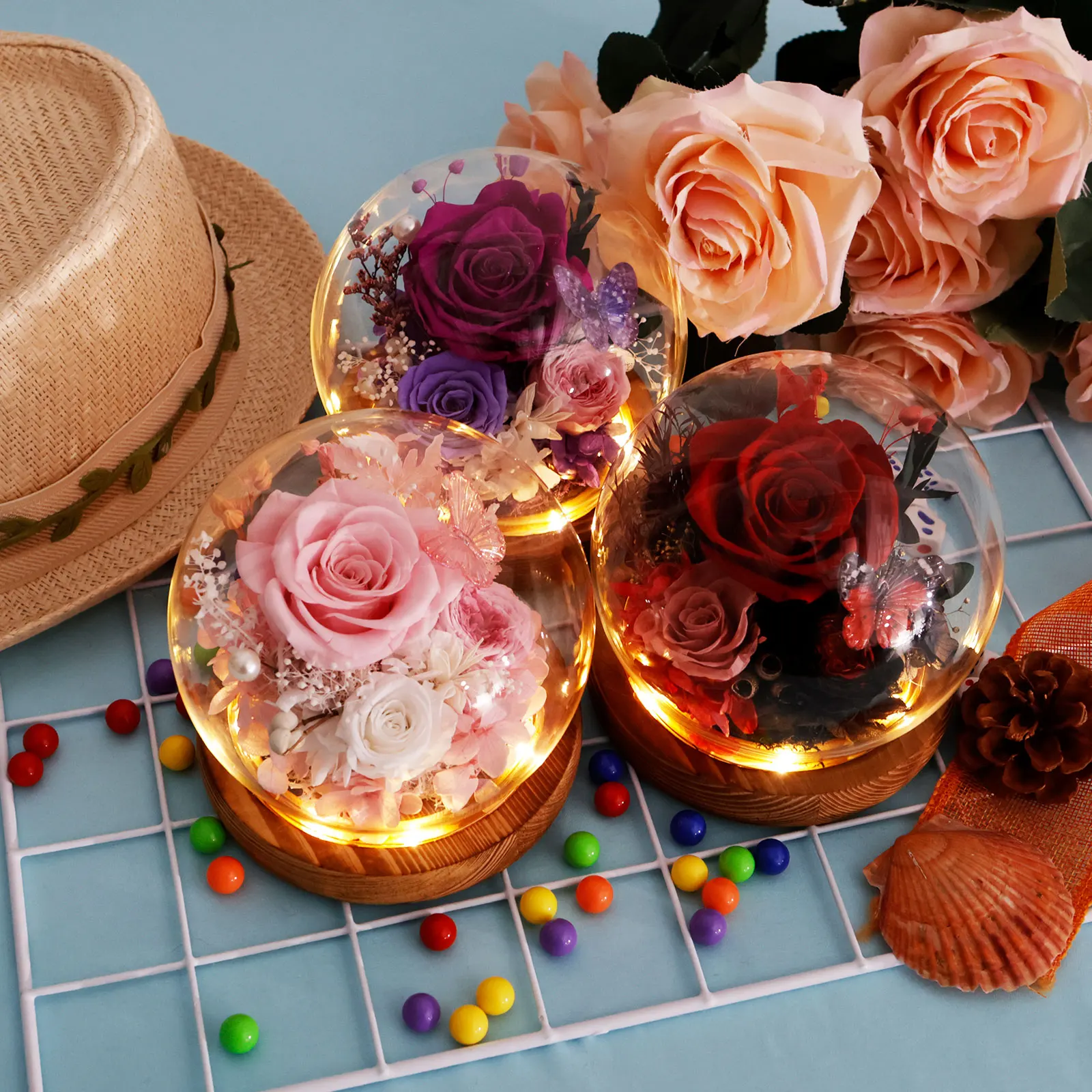 

Rose in Glass Present Exquisite Flowers in Glass Dome with LED Light Decorative Light Up Flowers in Glass Red Flowers Inside the