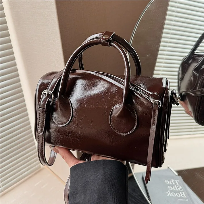 

2025 Luxe Tote Bag, Fashion Shoulder Purse for Women, Commuter Day-to-Night Crossbody, Minimalist Sling Bag, Textured Top Handle