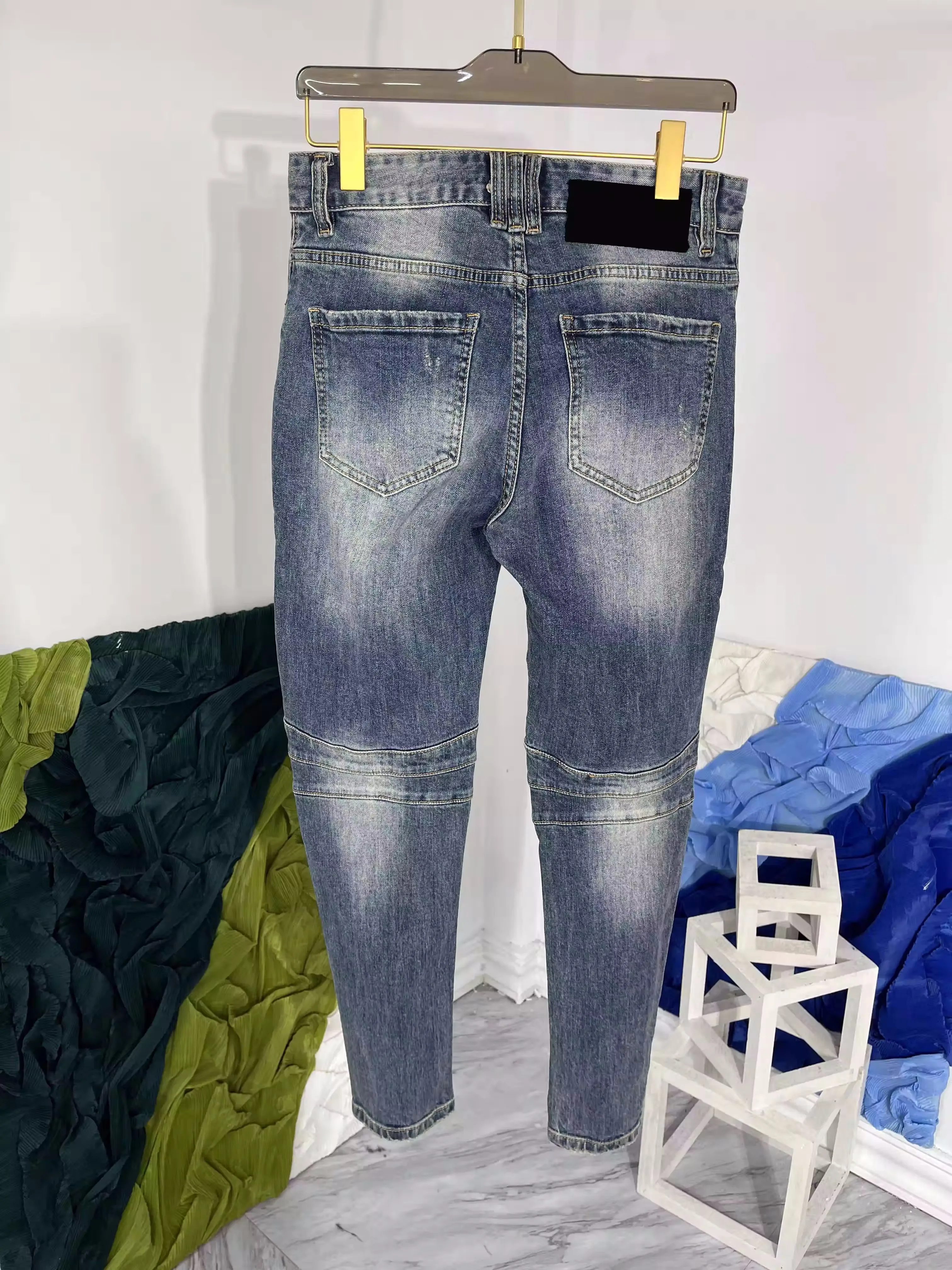 2023 Spring Summer Hot Chic Men's High Quality Hole Ninth Pants Fashion Casual Jeans C842