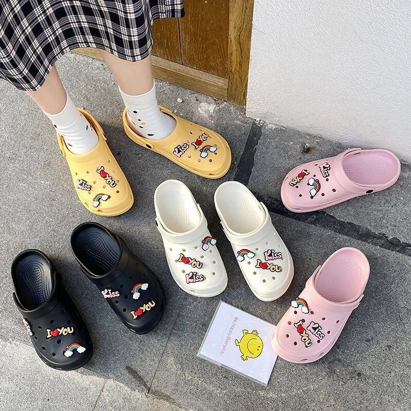 Women Baotou Slippers Summer New Fashion Waterproof Outdoor Women Soft Sole Comfortable Garden Indoor Clogs Hole Sandals