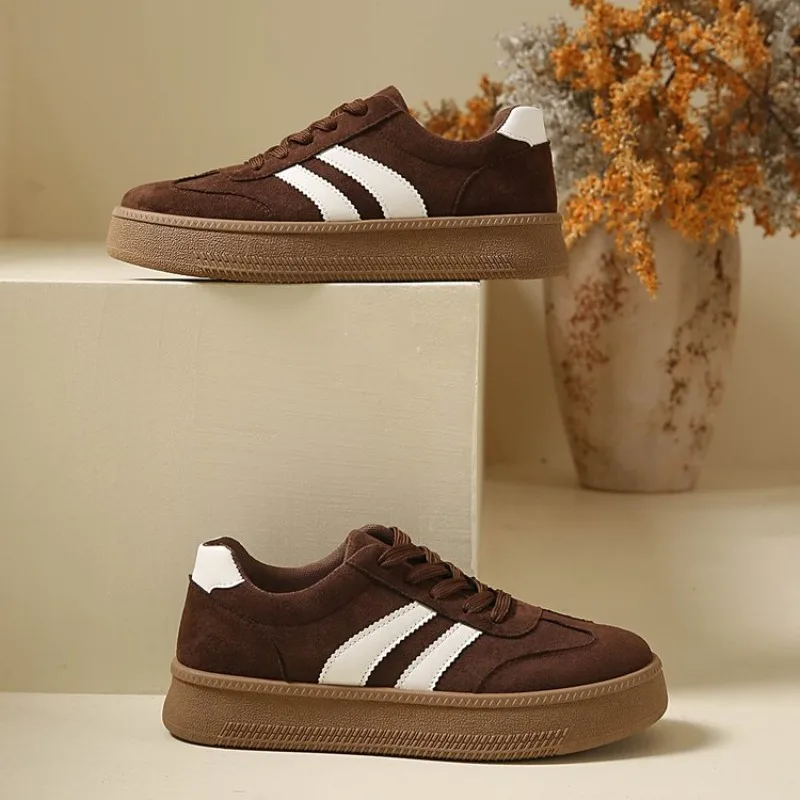 Damen-Sneaker aus Wildleder mit dicker Sohle, rutschfest, atmungsaktiv, zum Schnüren, Low-Top, All-Match, für den täglichen Gebrauch, Outdoor, Freizeit, Wanderschuhe – Detail 27