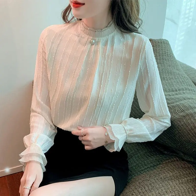 

Autumn Winter Women New Fleece Chiffon Lace Shirt Semi High Collar Lantern Sleeve Blouse Shirt Fashion Tops