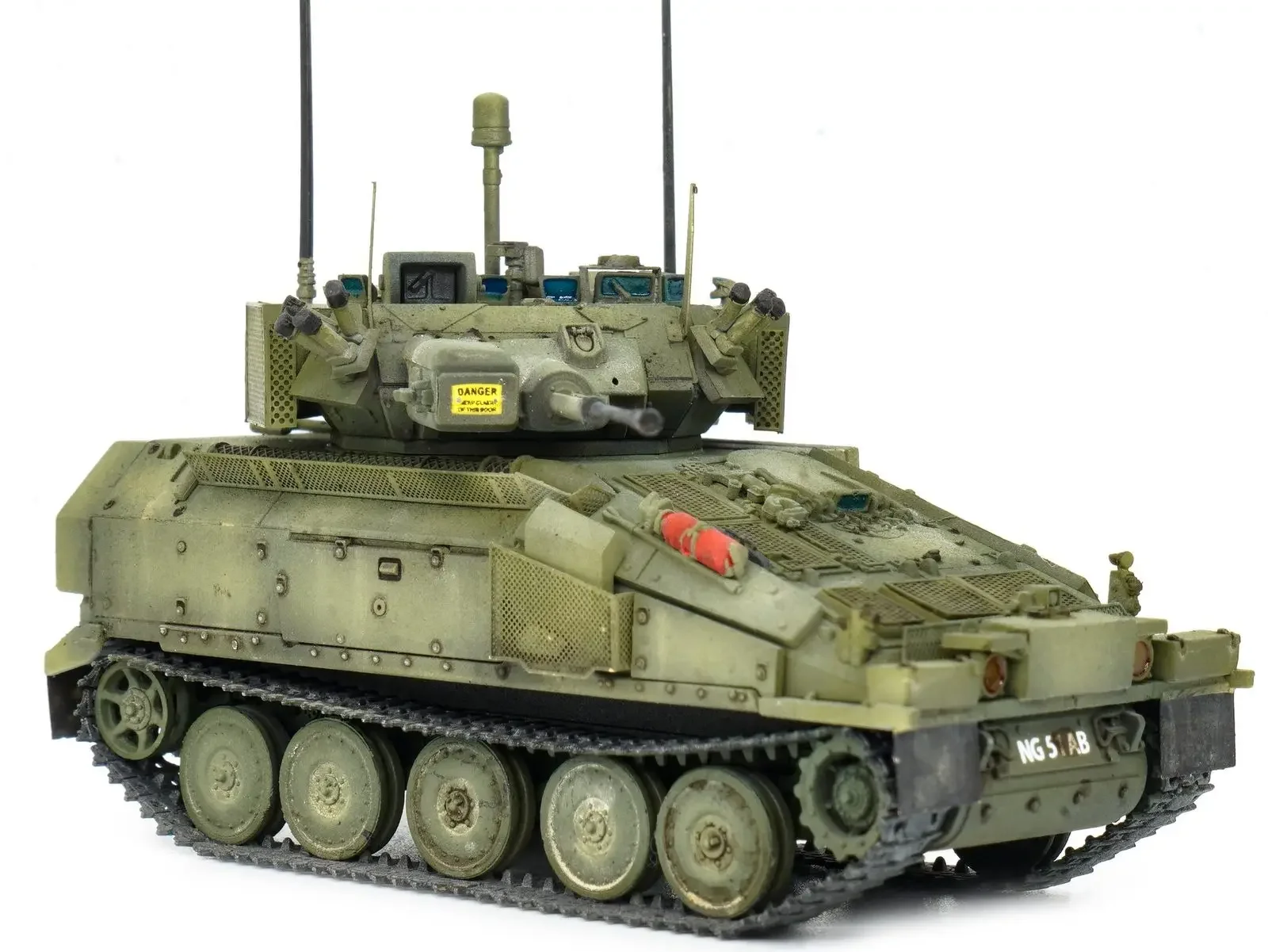 FORE HOBBY FO-2001 British Scimitar Armored Reconnaissance Vehicle MK.2 1/72