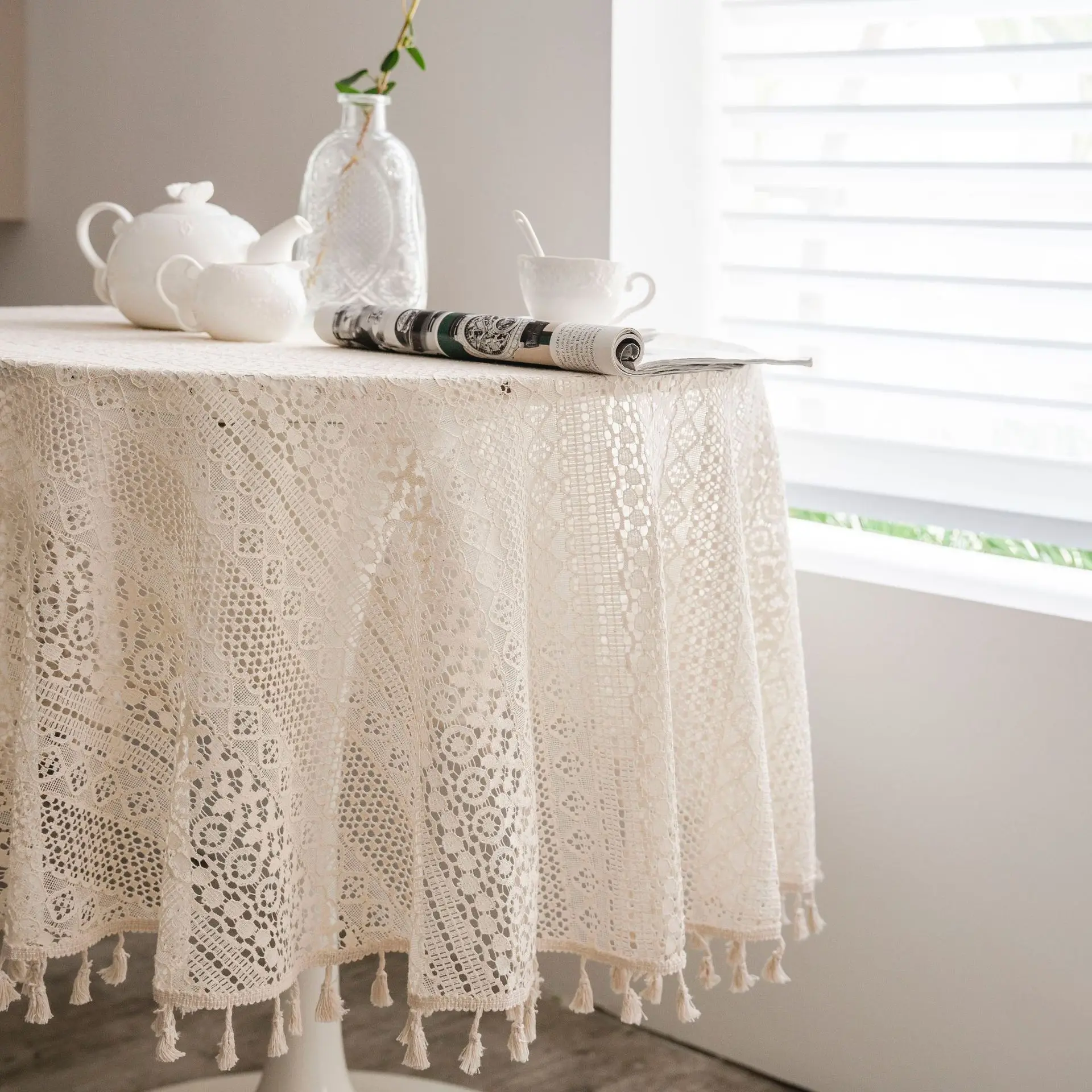 

French Handmade Crochet Tablecloth Garden TV Table Cover Cloth Woven Hollow Tablecloths For Events Living Room Home Decoration