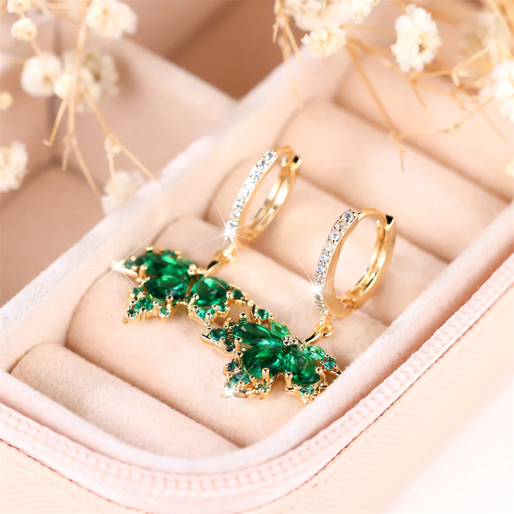 Green Crystal Pear Stone Maple Leaf Pendant Hoop Earrings For Women Vintage Gold Color Ear Buckle Wedding Jewelry Party Gifts
