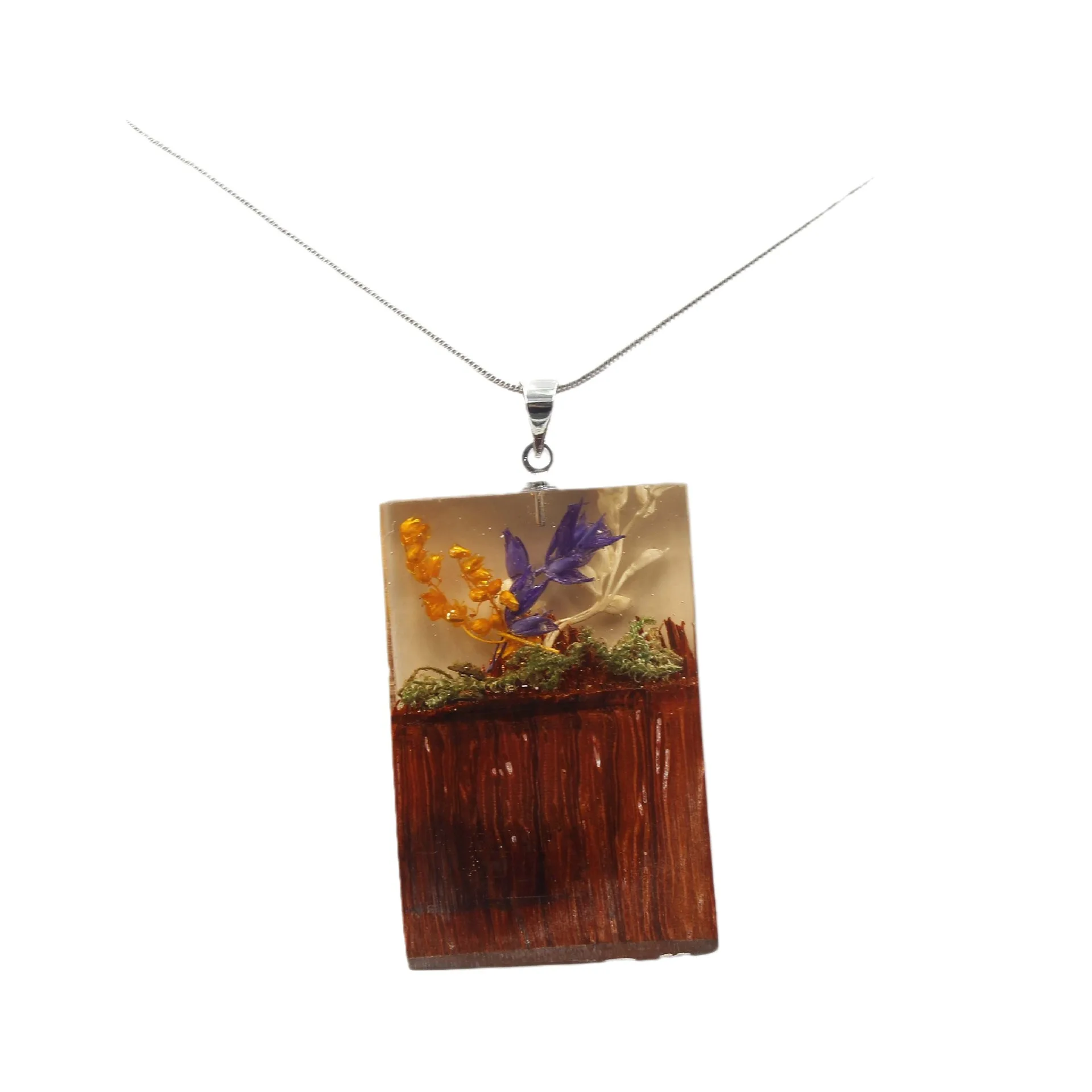 Nature Style Imitation Wooden Pile True Dried Flower Micro Landscape Necklace Women Literary Artistic High-end Banquet Necklace