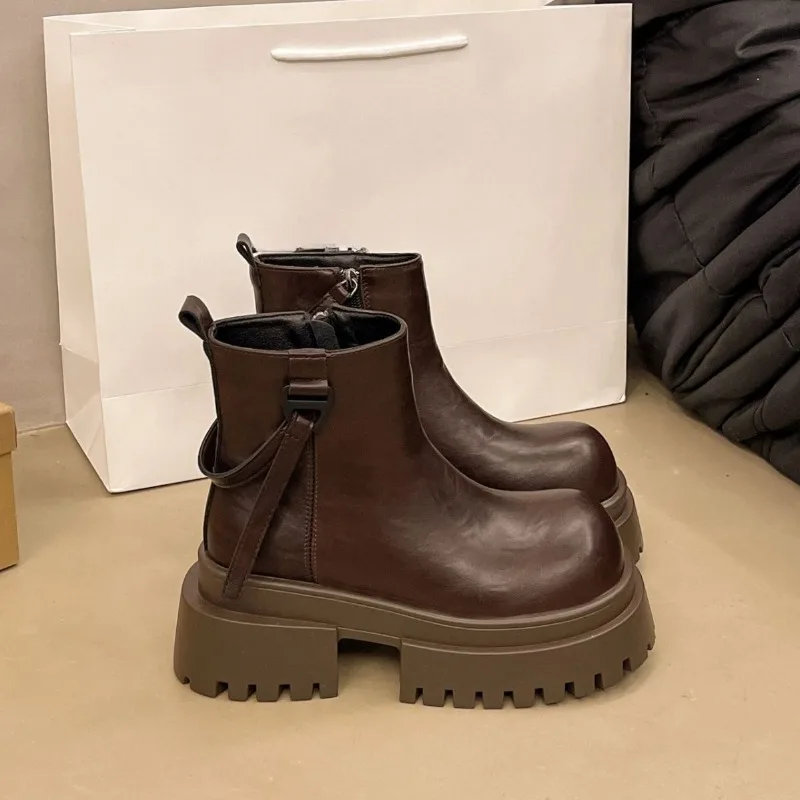Fashion Tall Thick-soled Slip-on Puff Boot in English Style Women's Boots, Spring-autumn New Style, Short Boots for Petite Women