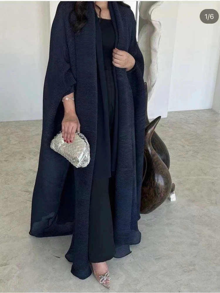 Muslim Abaya for Women Bat Sleeve Pleated Cardigan Trench Coat Solid Turn Down Collar Dubai Abayas Plus Size Women\'s Luxury Coat