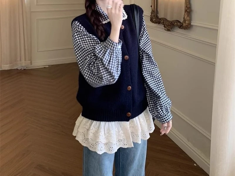 

Retro College Style Set Women's Spring and Summer Round Neck Knitted Cardigan Vest with Lace Checkered Shirt Two-piece Set