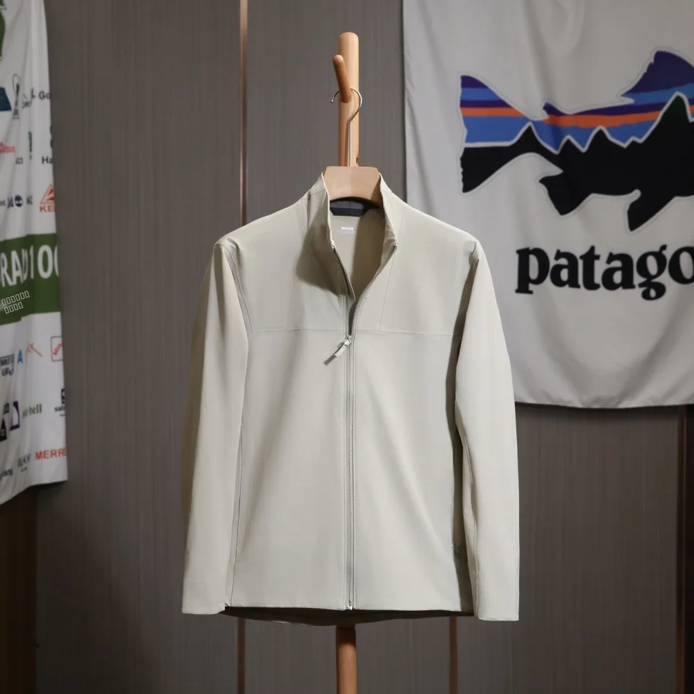 

High-End 3D Tailored Men's Outdoor Waterproof Windproof Stand Collar Soft ell Jaet Full Glue Proc Nylon Spandex Blend