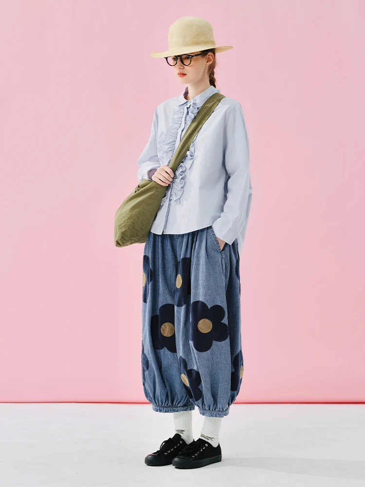 IMAKOKONI original design elastic waistband flower patch loose denim cropped pants 244955