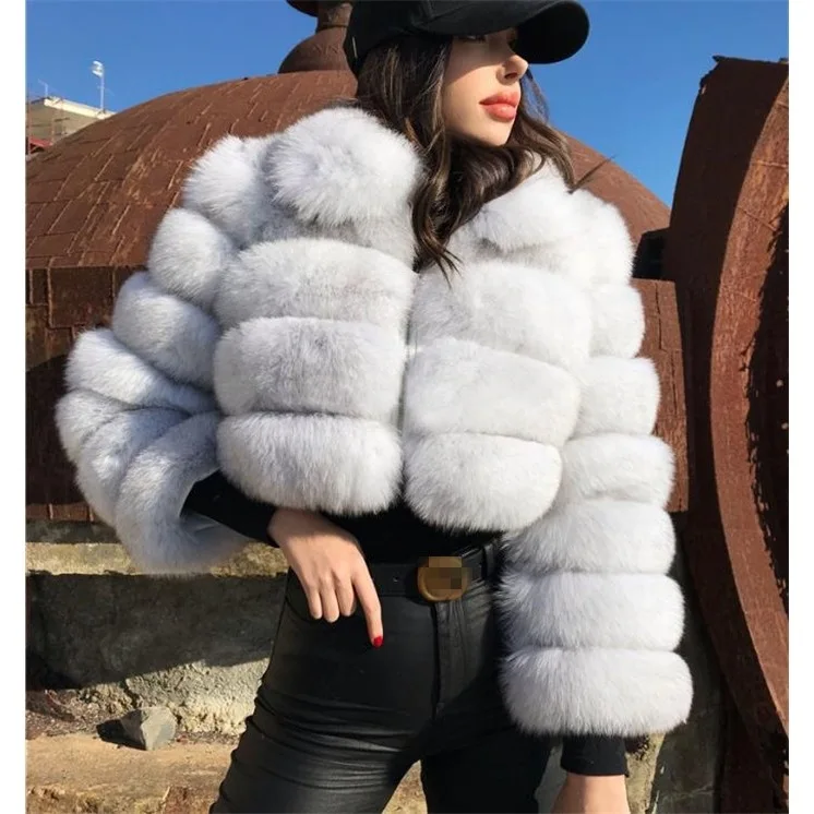 

Layered Women Winter Faux Fur Short Coat Oversize Slouchy Full Sleeve Fur Jacket For Lady 2025 Retro Female Aitificial Fur Coat