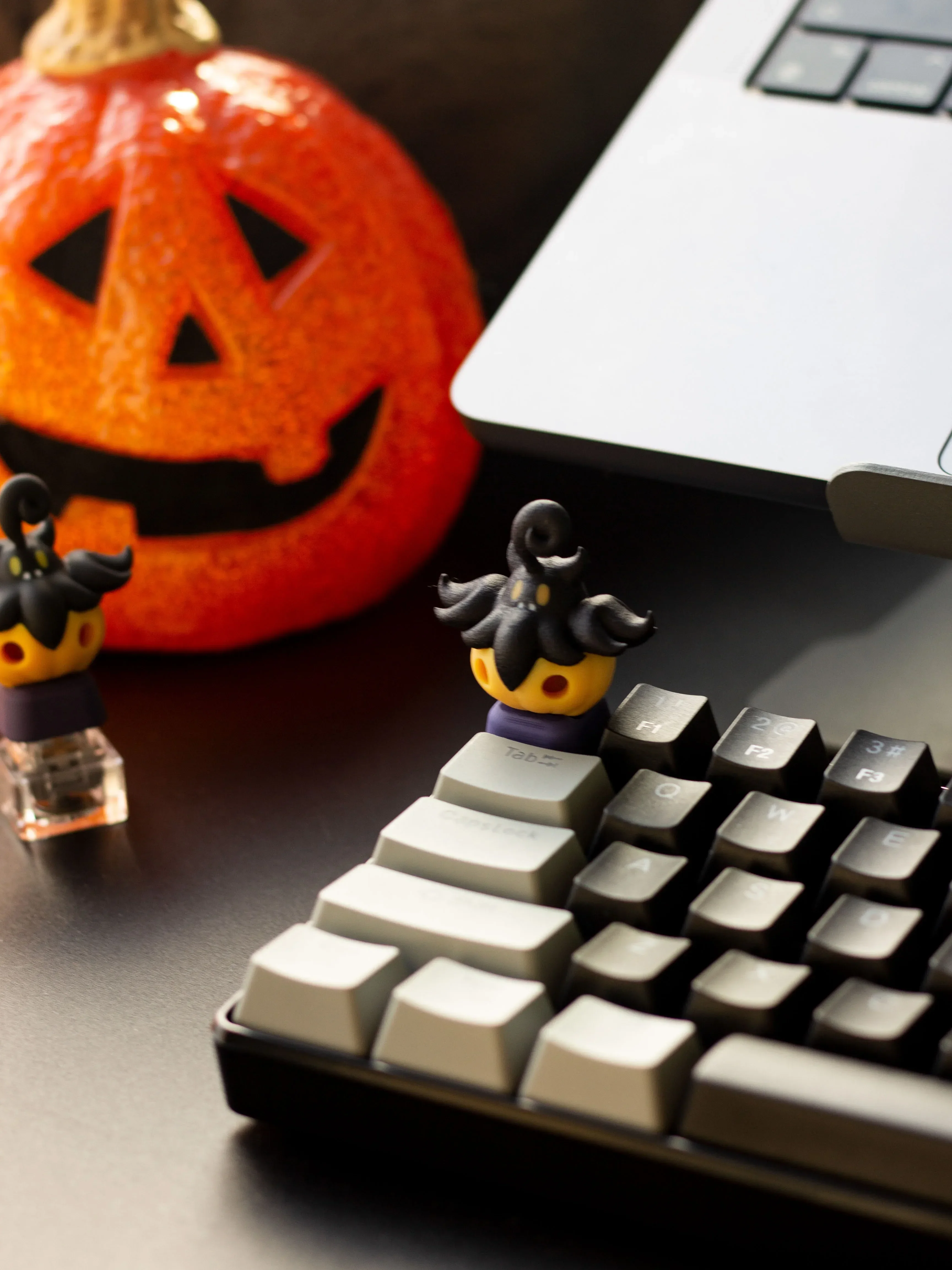 Keycaps Translucent Cartoon Creative 3D Pumpkin Keycaps for Cherry Mx Switch Cross Axis Mechanical Keyboard Personalized Keycaps