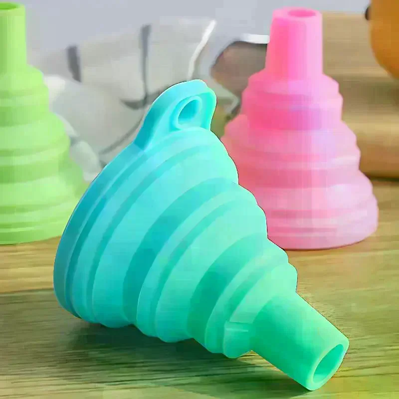 10-Piece Silicone Collapsible Funnel Set, Food-Grade Foldable Filter for Bottles, Perfume Capsules & Fry Oil view 3