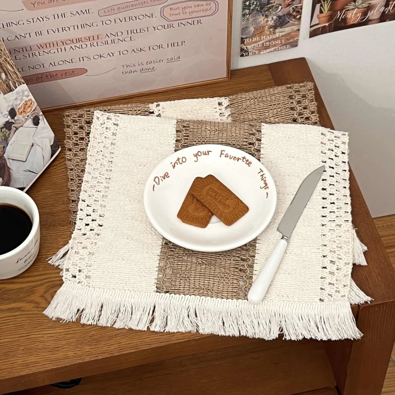 

Nordic Retro Tableware Mat, Dining Mat, High-End Coffee Mat, Table Mat, Home Decoration, Tassel Woven Christmas Meal Mat