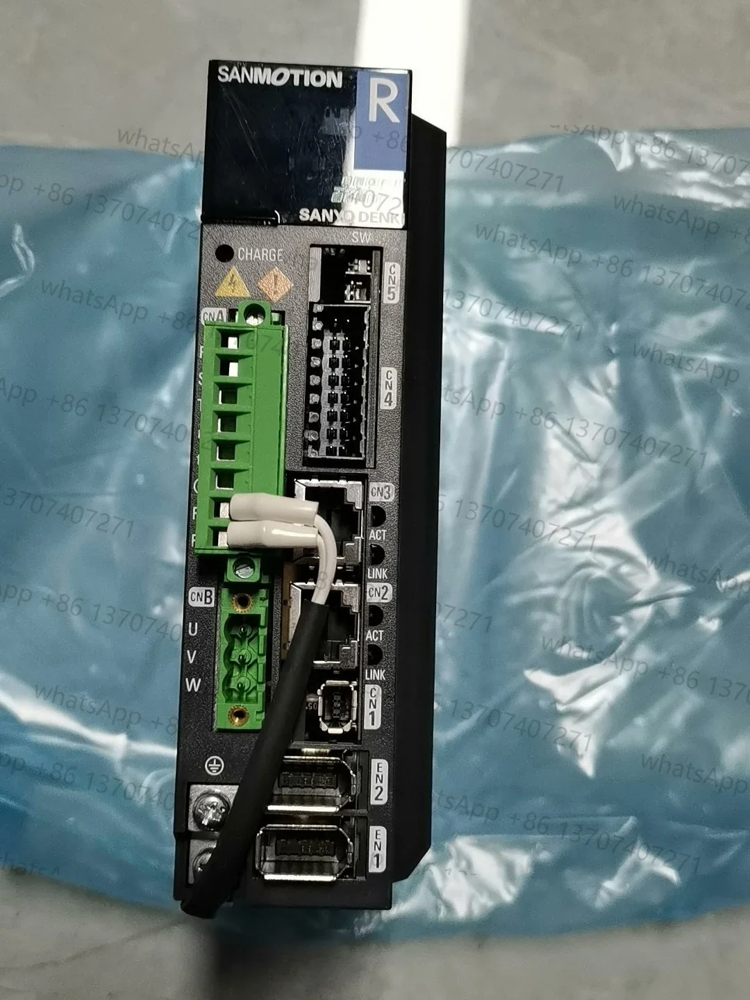 

RS2A03A2PA5D00 Сервопривод для Sanyo