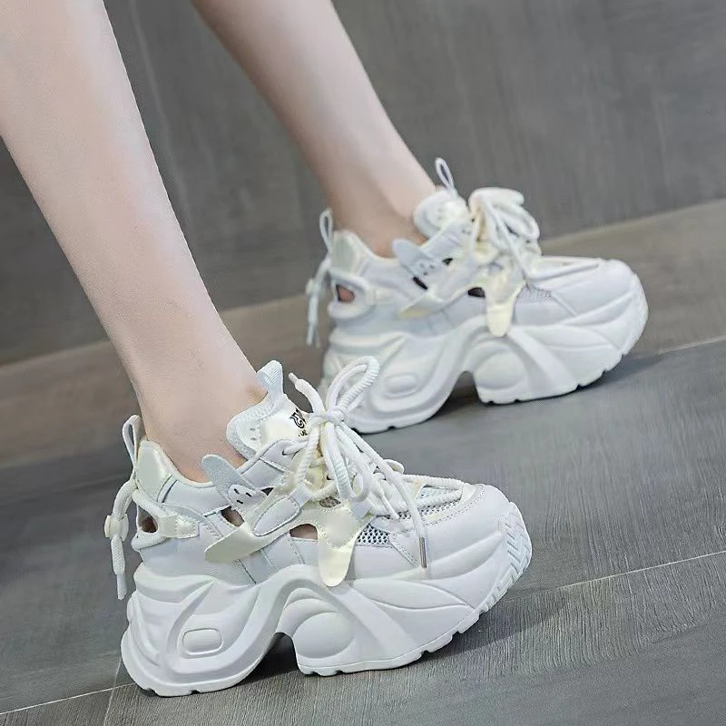 2024 Autumn New Fashion Versatile Casual Women's Solid Color Anti-Slip Hollow Breathable Sports Shoes