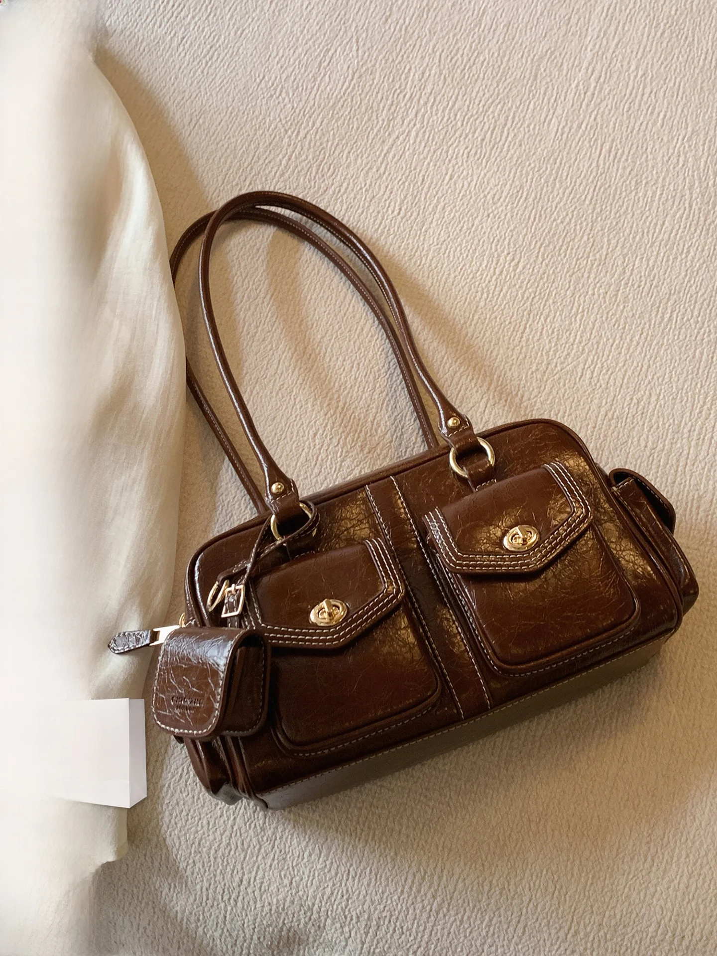 

Chio2nd Commuter Pillow Bag Women's Single oulder Handbag Soft Synthetic Leather Zipper Closure Faionable Tote Bag