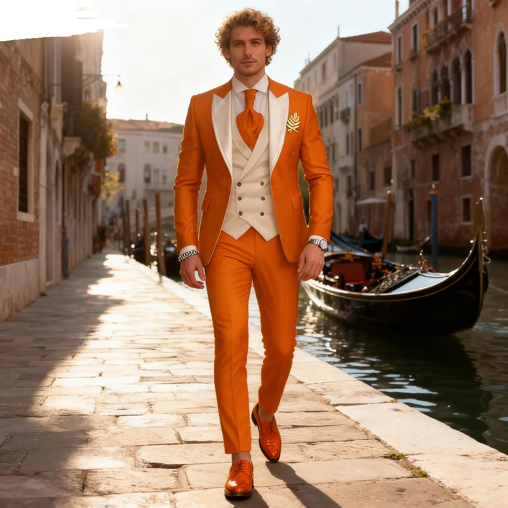 

Pink Men's Elegant Peak Lapel Tuxedo 3-Piece Suit with Blazer Vest And Pants Set for Formal Business Prom Grooming