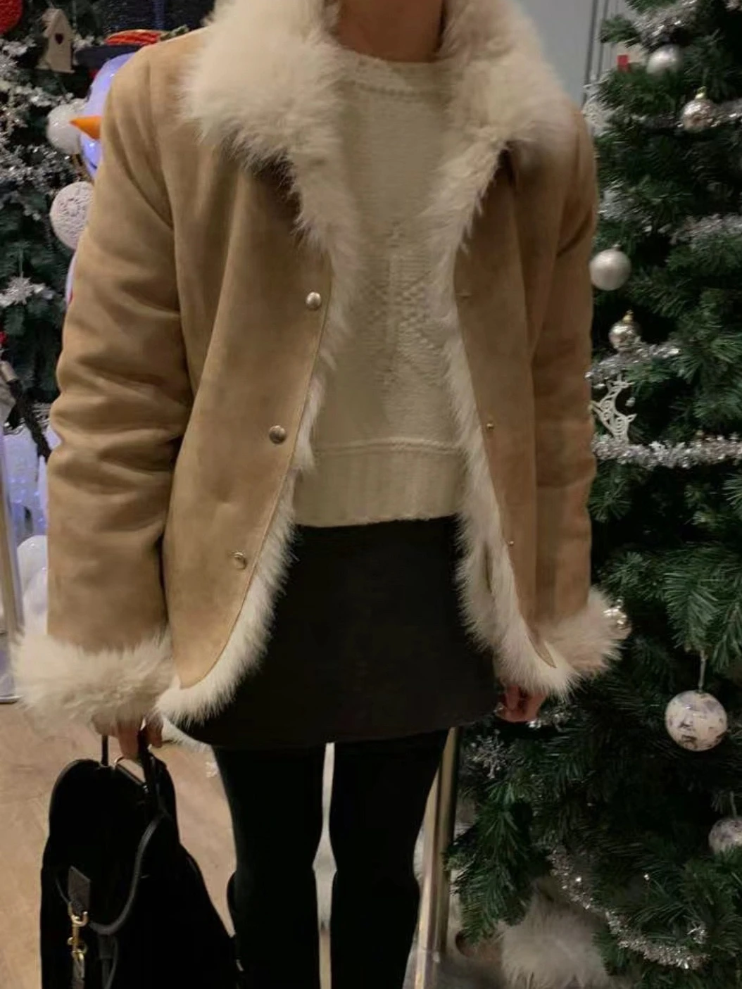 밀레니엄 레트로 스탠드 칼라 인조 가죽 퍼 일체형 바른 스타일 숏 코트 여성 패션 두꺼운 긴팔 슬림핏