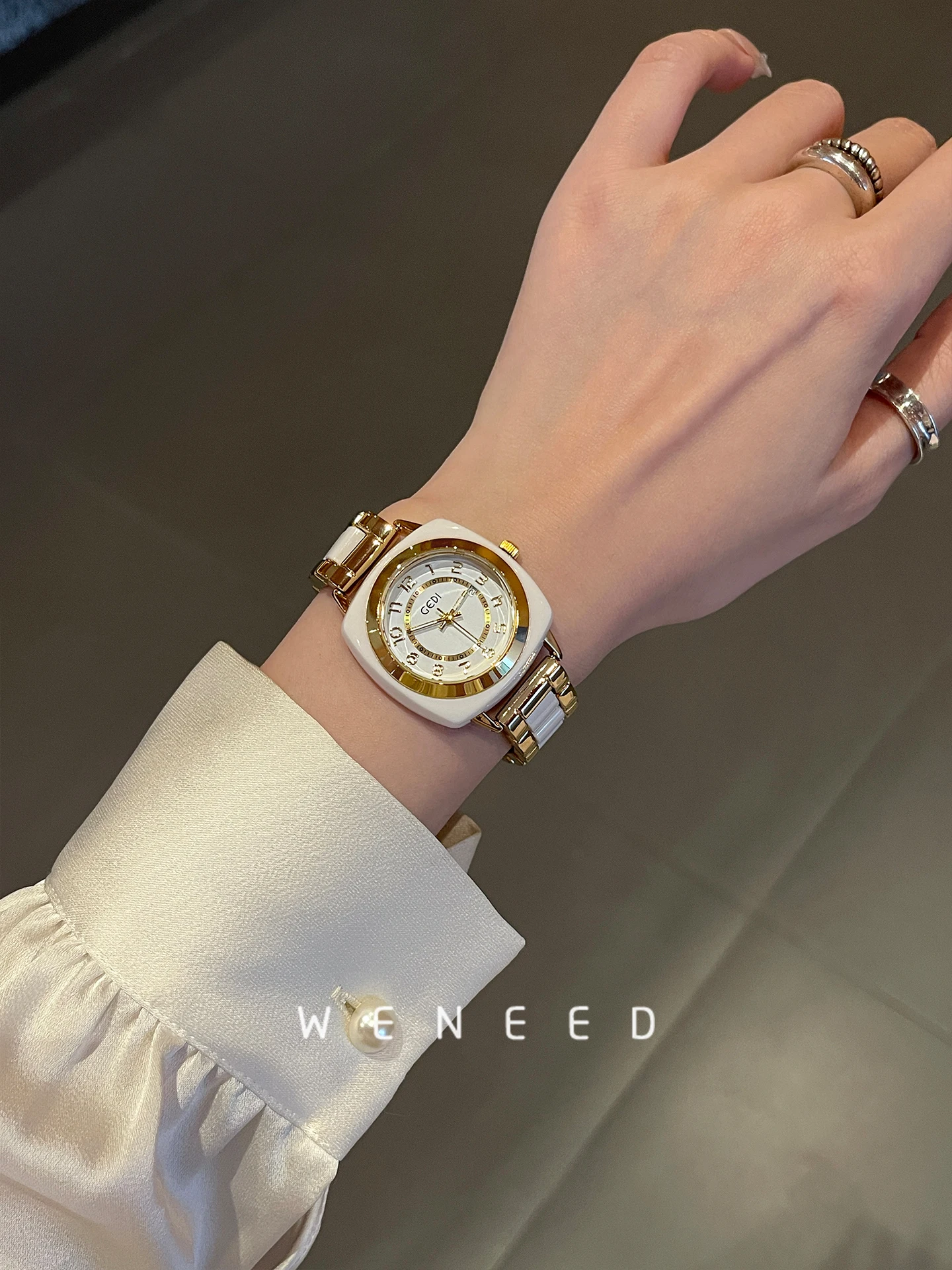 

2025 New Light Luxury Watch for Women High-end Luxury Retro Ceramic Women's Watch Women's Gift Elegant Women's Watch