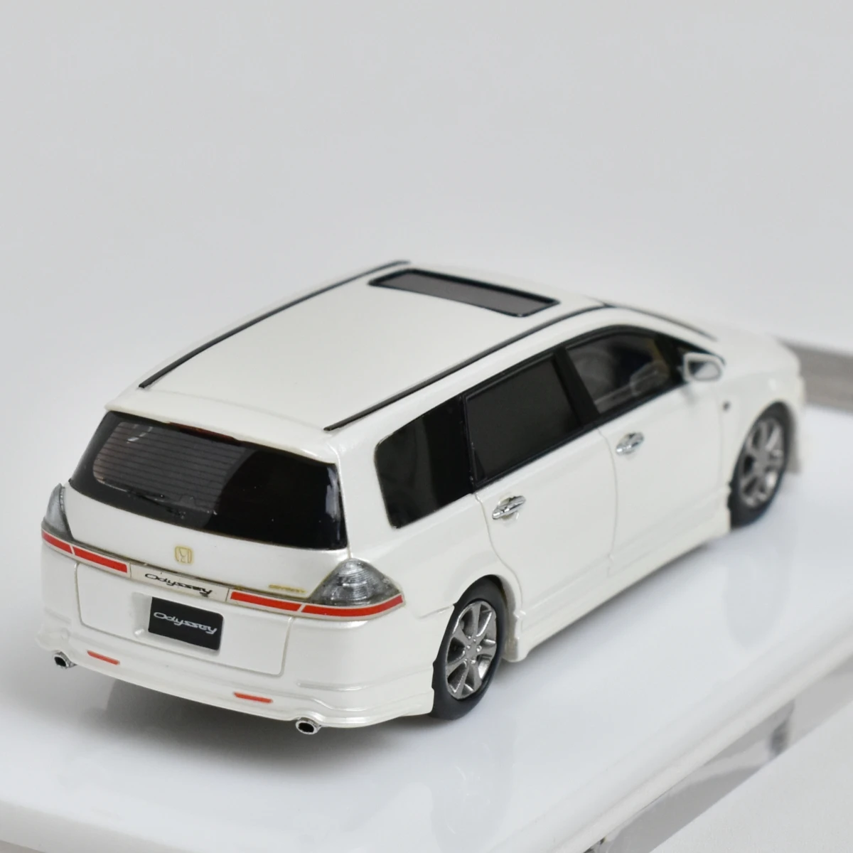 Stance Hunters SH 1:64 Odyssey Resin Diecast Model Car