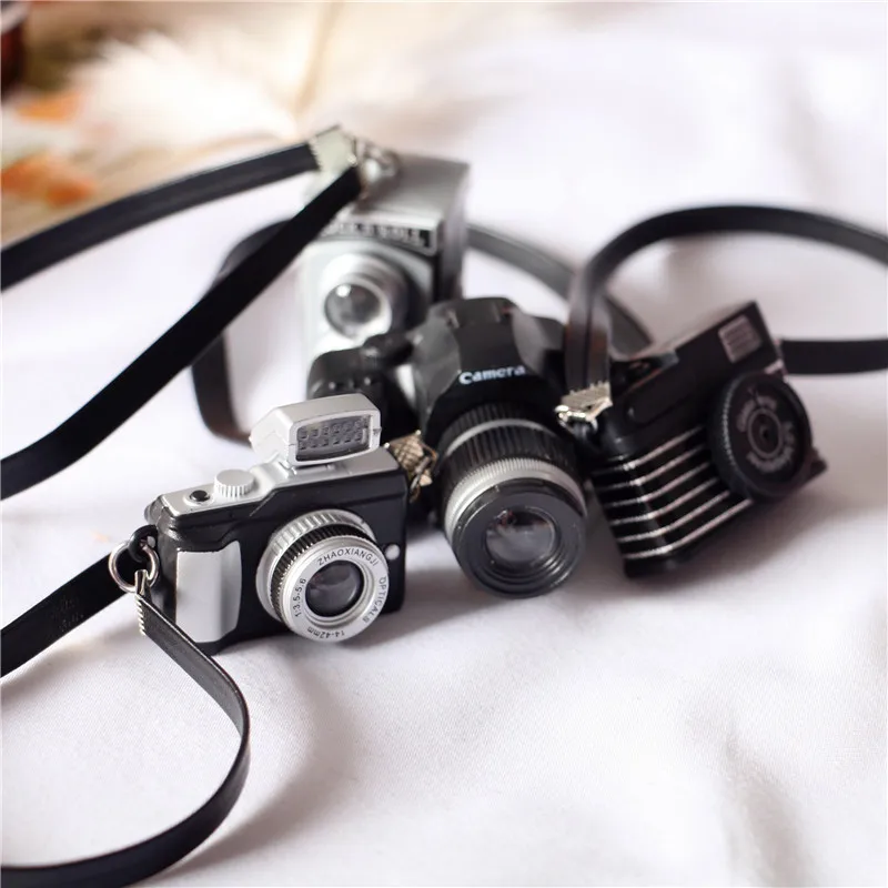 Dollhouse Miniature Strap Camera Desktop Decoration 346 Points BJD Doll Can Use MDDSD Doll To Shoot Props