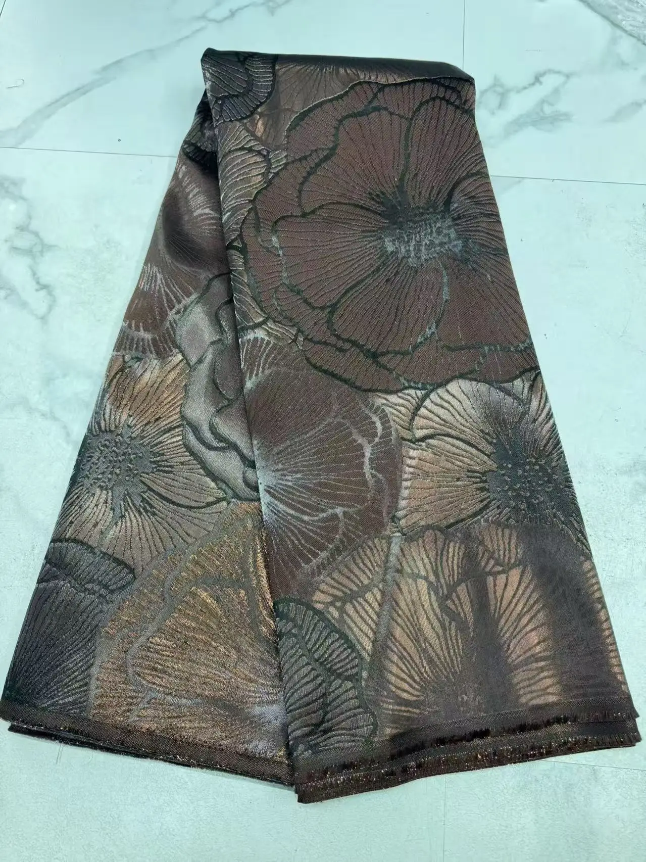 Guinea Brocade Jacquard Fabric African Lace High Quality Nigerian Wedding Dress Fabric for Bridesmaids And Special Occasions view 5