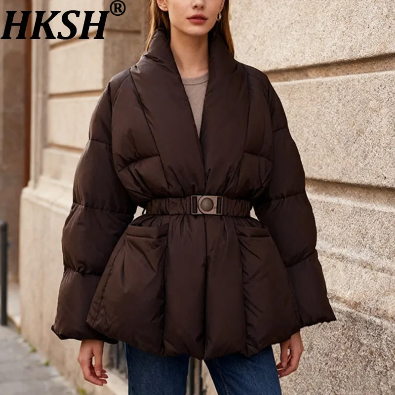 

HKSH Winter New Women Cotton-padded Coat V-neck Solid Color Sashes Waist Cinching Versatile Elegant High-End Warm Jacket HK17181