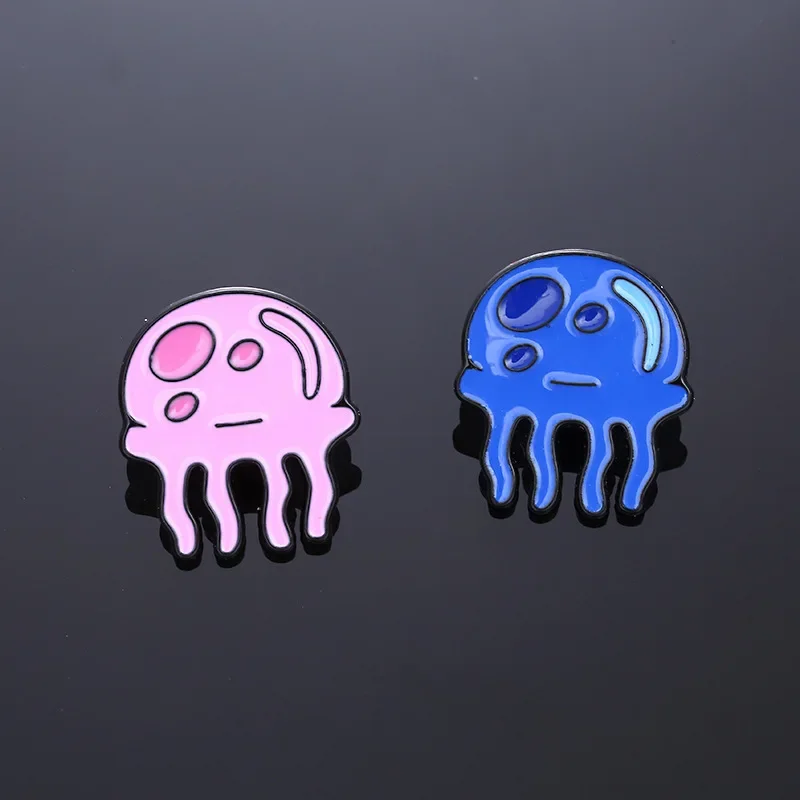 2pcs Hot Selling Cartoon Marine Bio-alloy Brooch Innovative Cute Colorful Jellyfish Bottom Animals for Clothing Backpack Jewelry