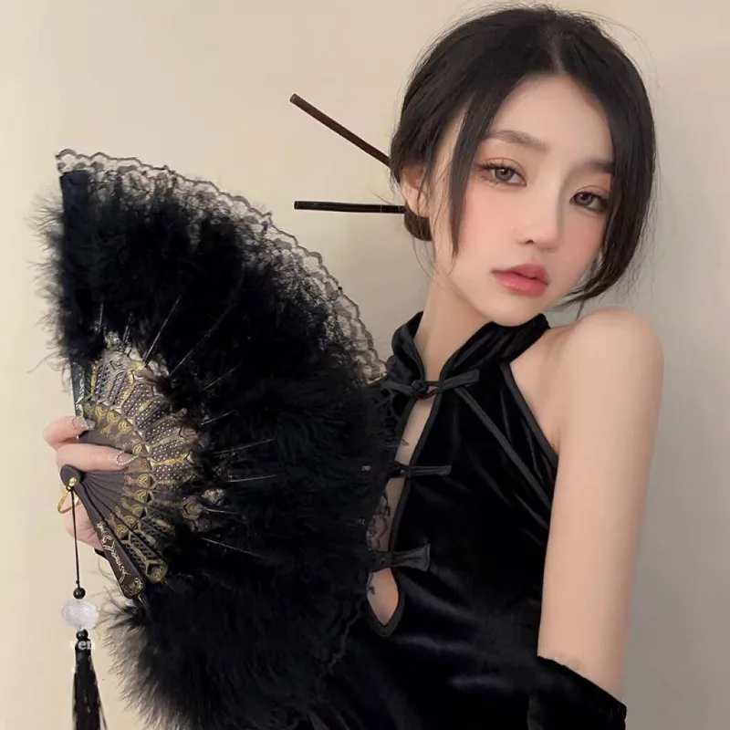 Ancient Style Feather Fan Runway Folding Fan Black Lace Dance Fan Vintage Valentine's Day Wedding Bachelorette Party Decorations