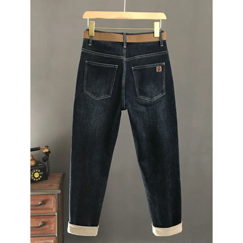 

Теплые джинсовые мужские джинсы зимы 2025, приталенного кроя, маленьких ножек, синие, минималистичные, высококачественные флисовые брюки с начесом.