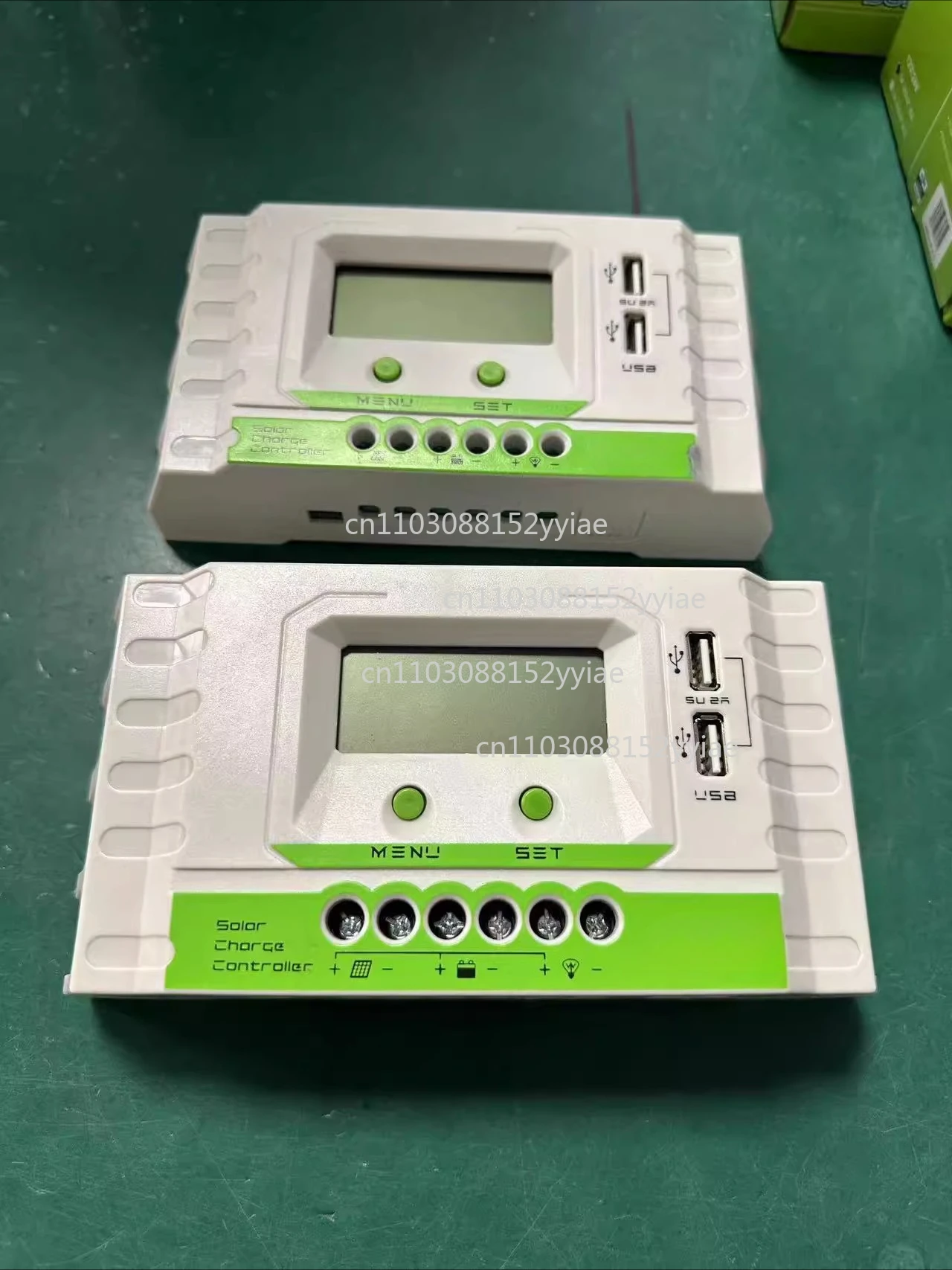 Solar Controller 12/24V with Current Display, LCD Screen with USB Backlight Display, Full Power