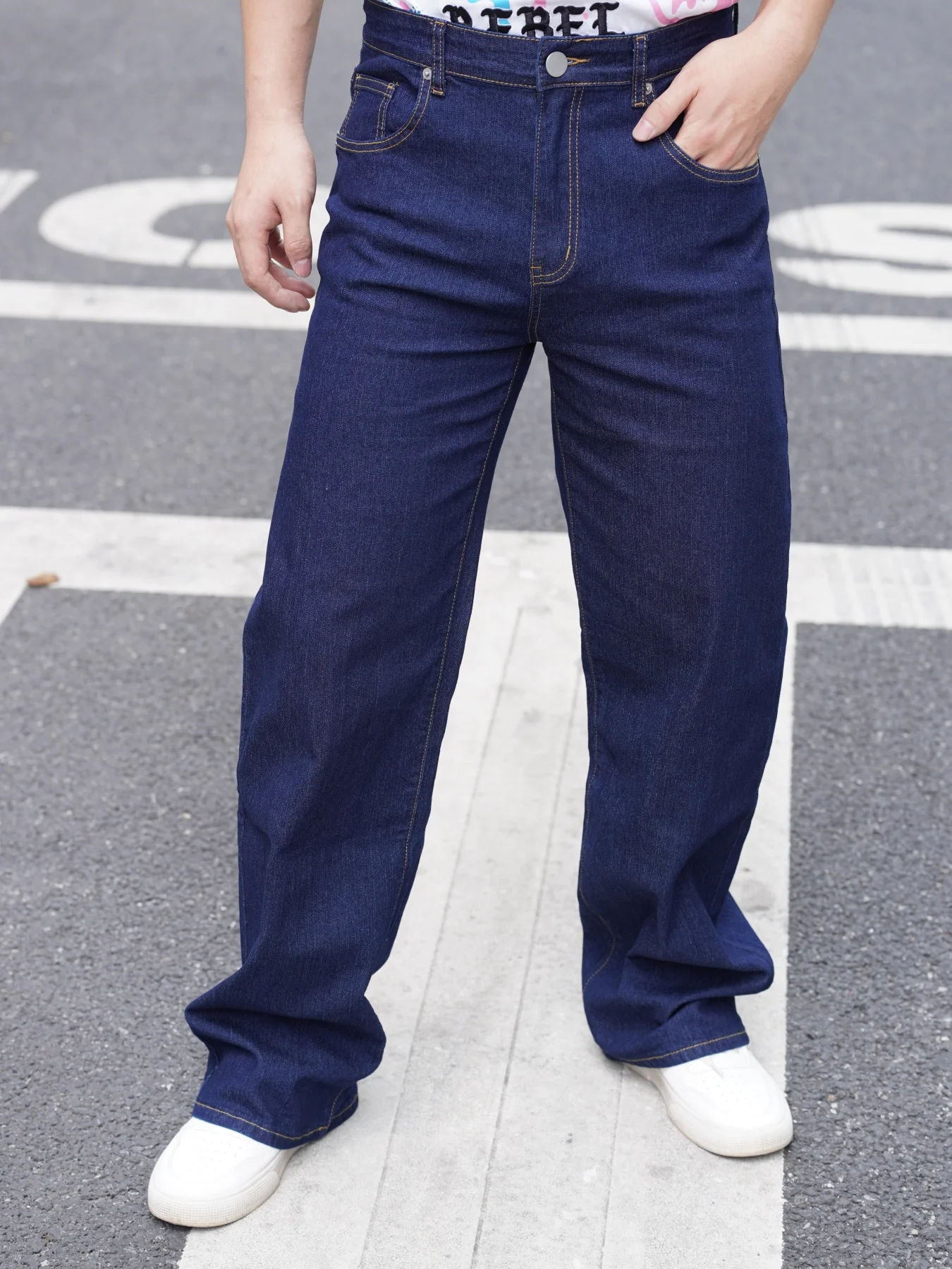 

Casual Stretchy Men's Jeans Suitable For Both Outdoor Commuting And Daily Wear Breathable And Comfortable Free Shipping