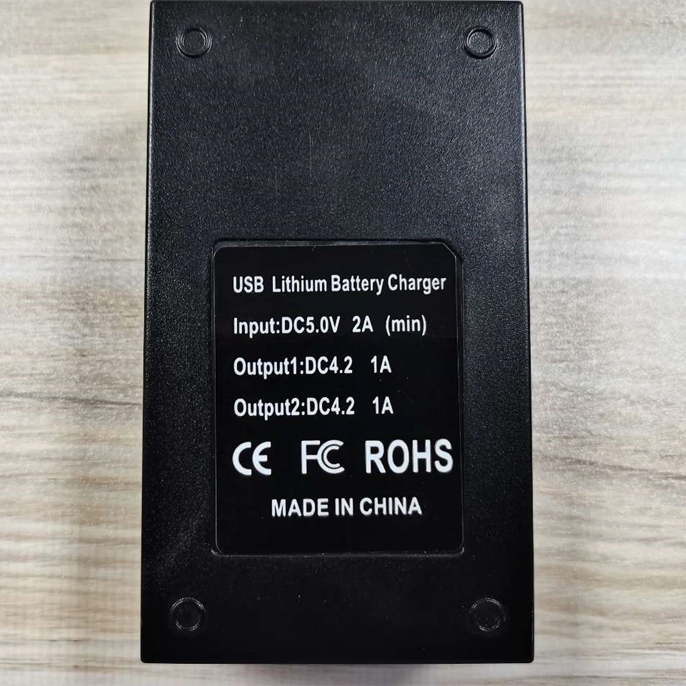 Wurkkos 4.2V USB Charger 2 Slots 18650 26650 16340 36650 Rechargeable Battery Universal Charger CE Charger for Li-ion Battery