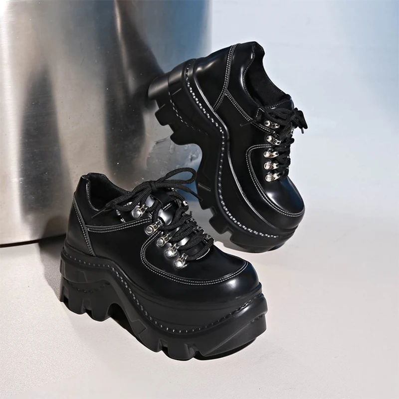 

Punk Metal Chain Decor Sneakers for Women Spring Streetwear Chunky Platform Wedge Shoes Plus Size Thick Sole Non Slip Sneakers