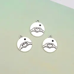 10pcs/Lot 18x16mm Vintage Hand Heart Charms Korean Love Gestures Pendants For DIY Necklace Jewelry Making Supplies Accessories