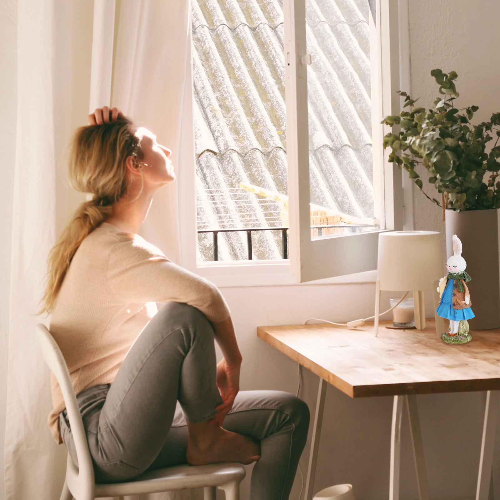 

1Pcs Cartoon Bunny Ornament Fine Craftsmanship Lifelike Animal Decor Living Room Bedroom Rabbit Figure Resin Bunny Figurine